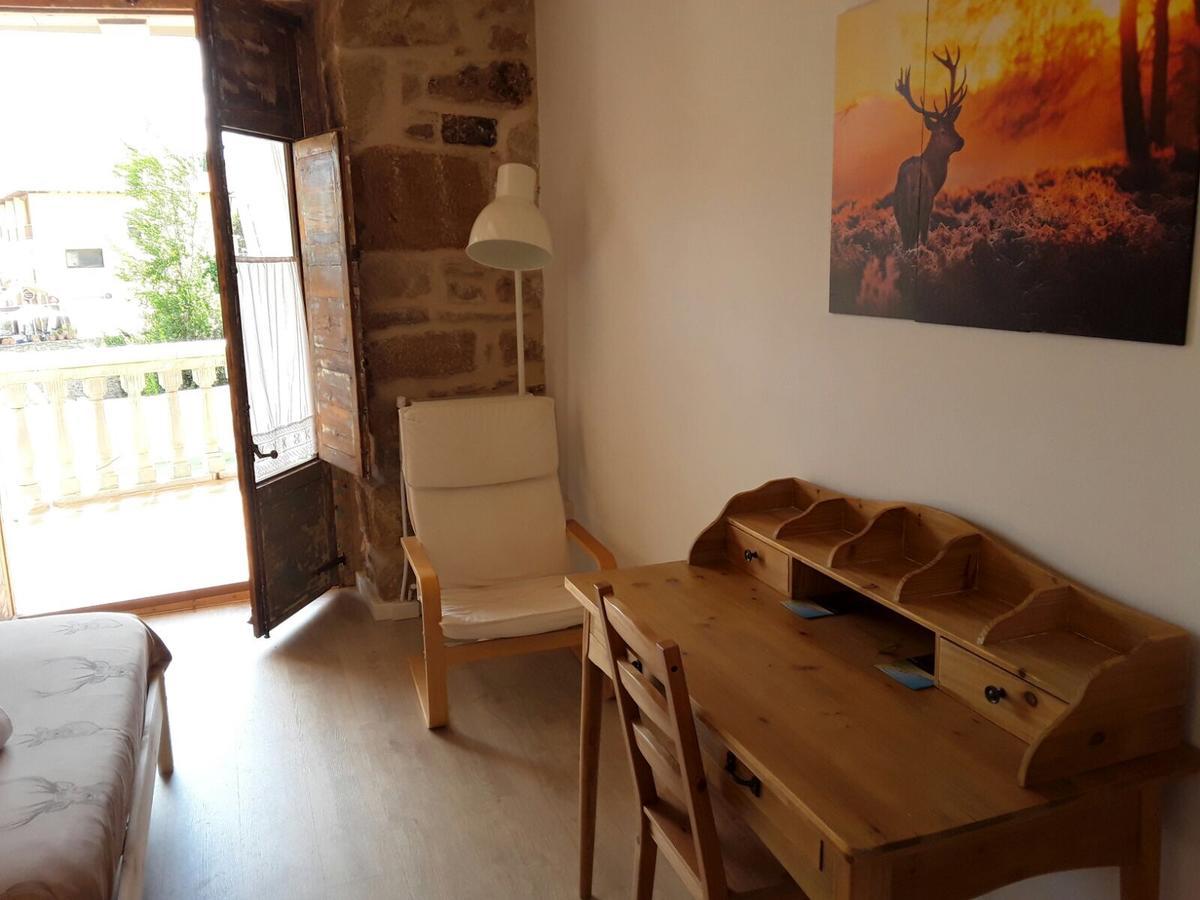 Albergue Valderrobres Auto Check-In מראה חיצוני תמונה