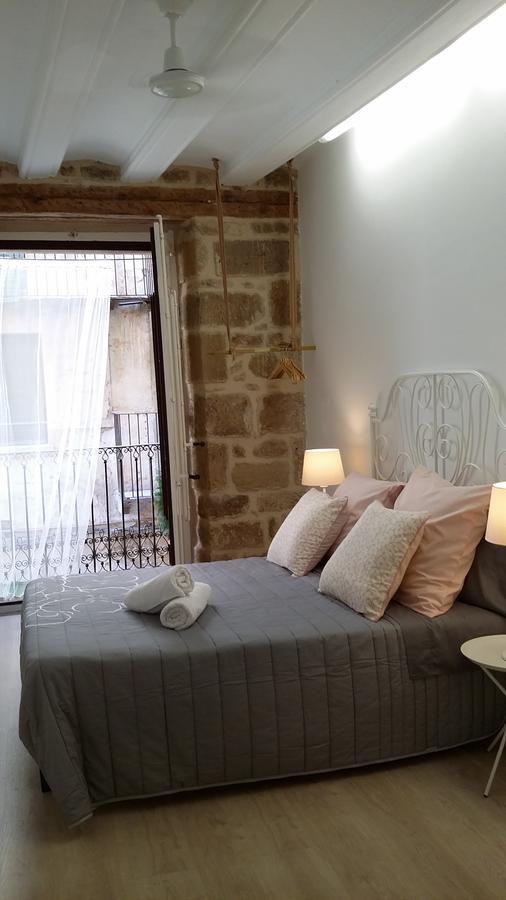 Albergue Valderrobres Auto Check-In מראה חיצוני תמונה
