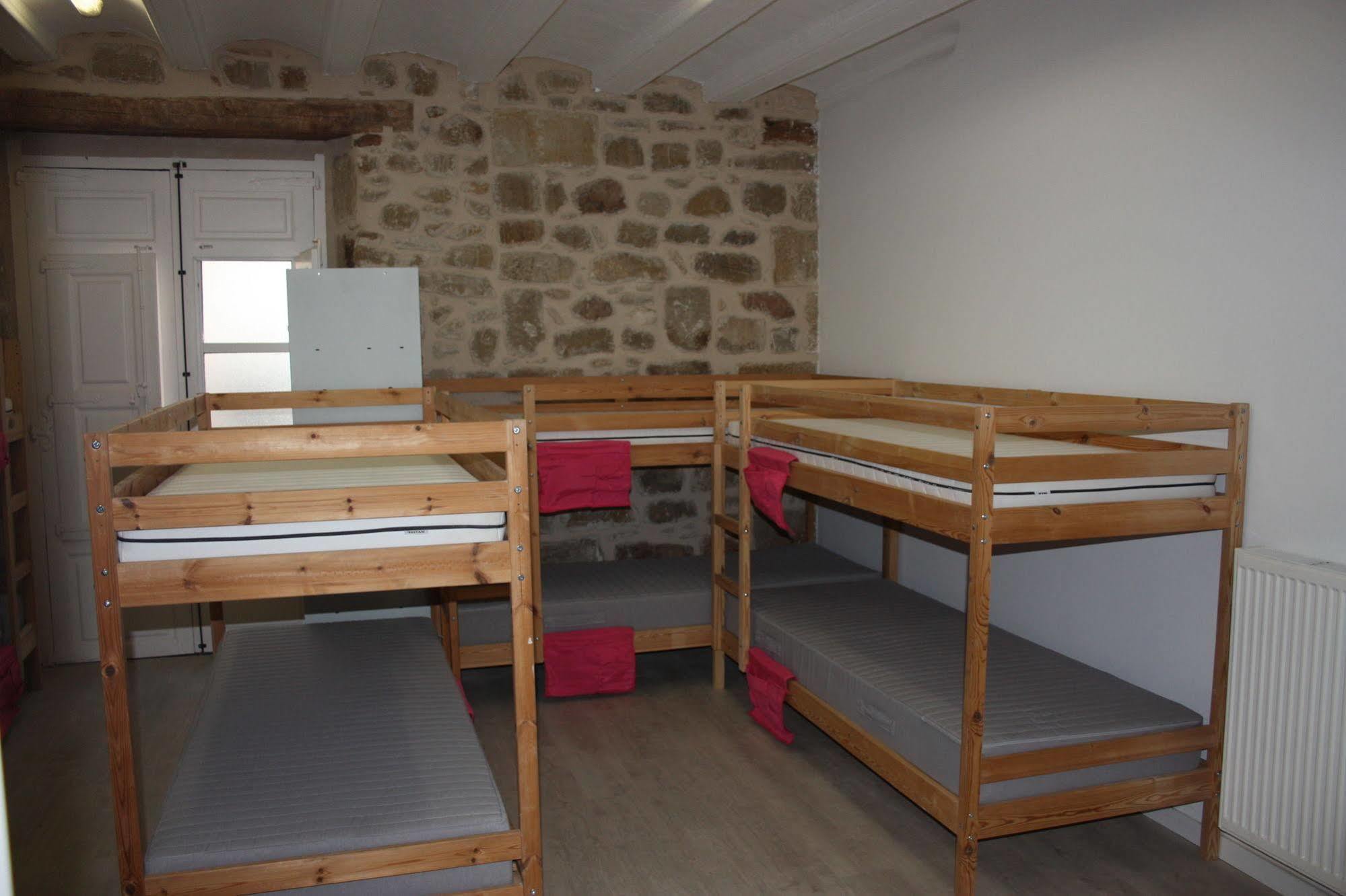 Albergue Valderrobres Auto Check-In מראה חיצוני תמונה