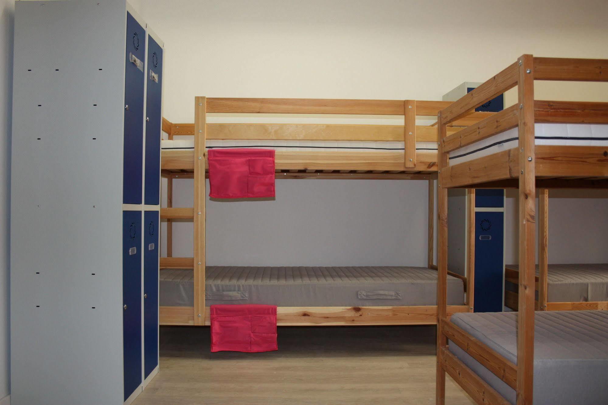 Albergue Valderrobres Auto Check-In מראה חיצוני תמונה