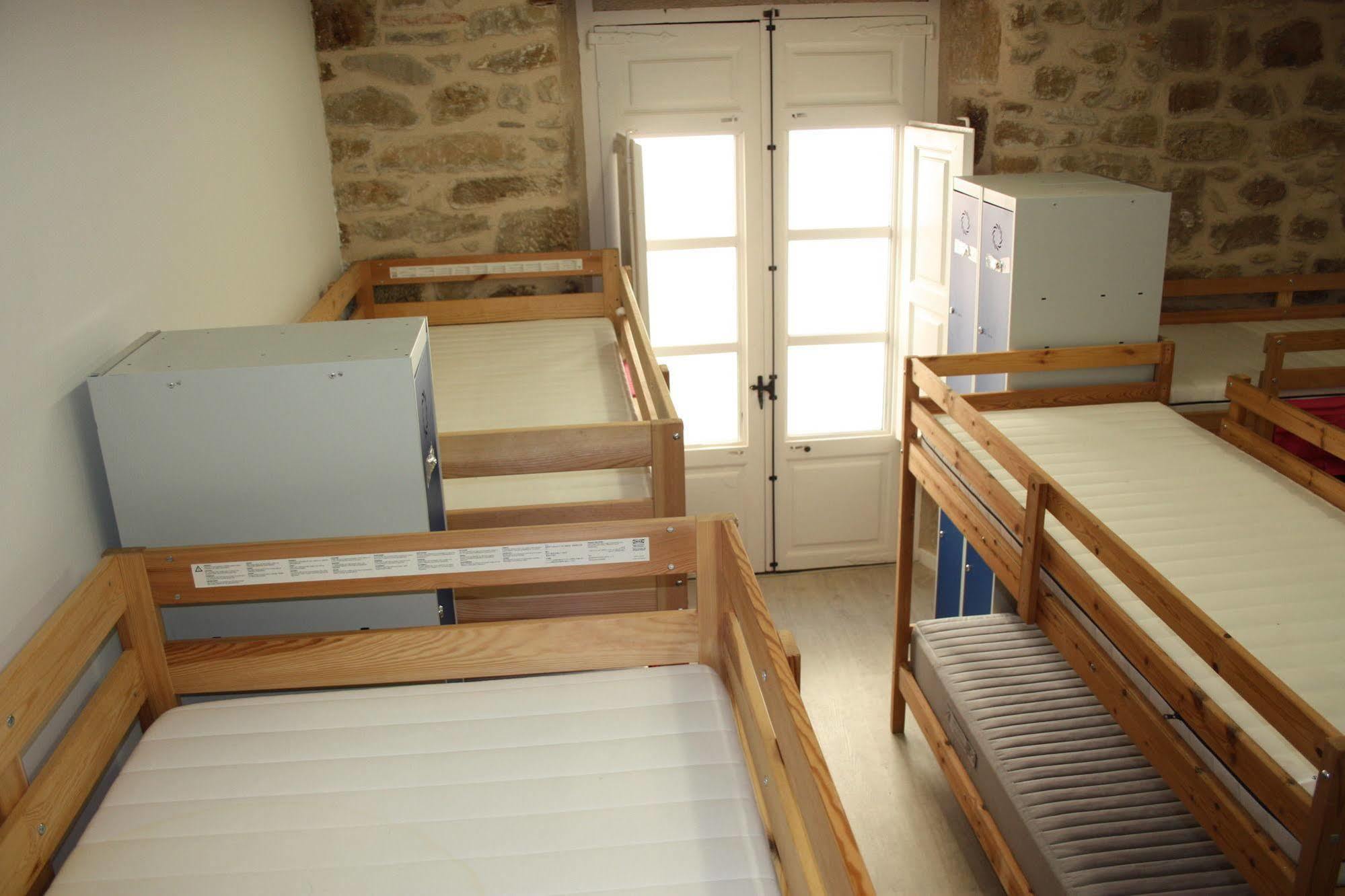 Albergue Valderrobres Auto Check-In מראה חיצוני תמונה